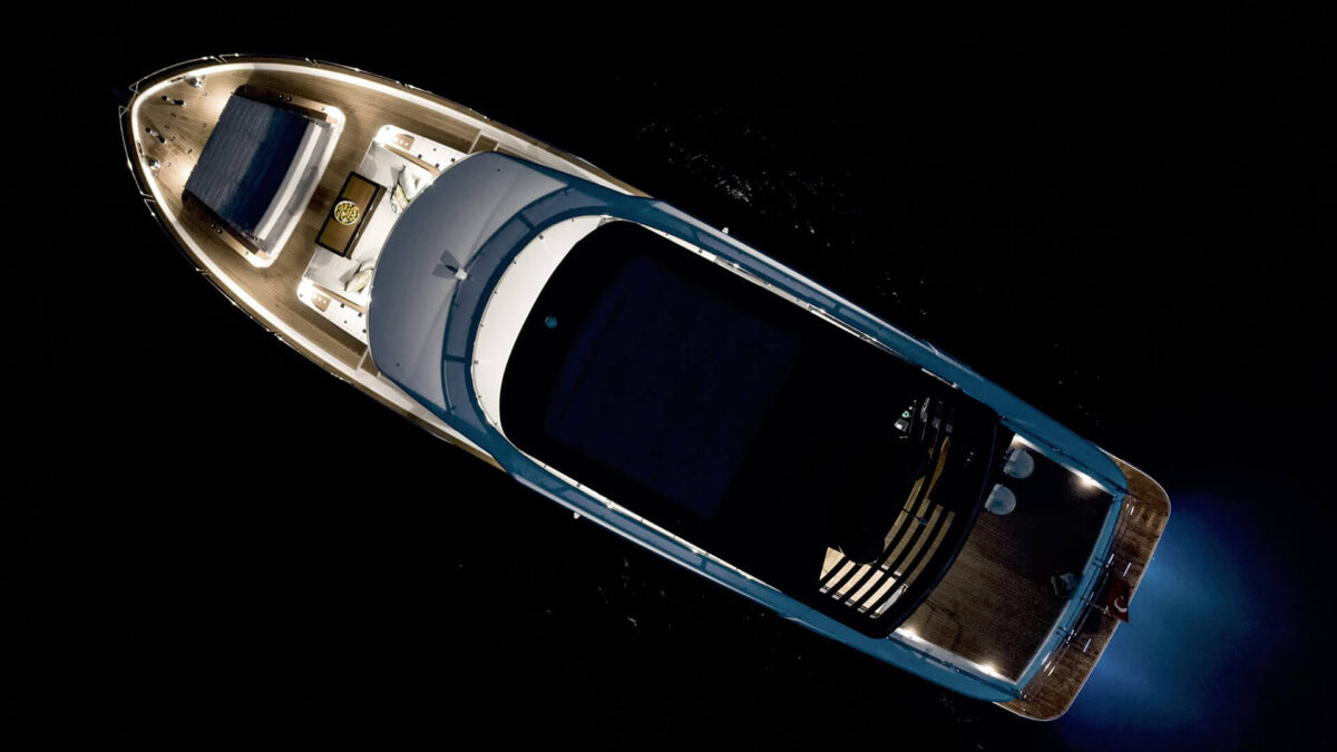 Sirena 68 Exterior 5