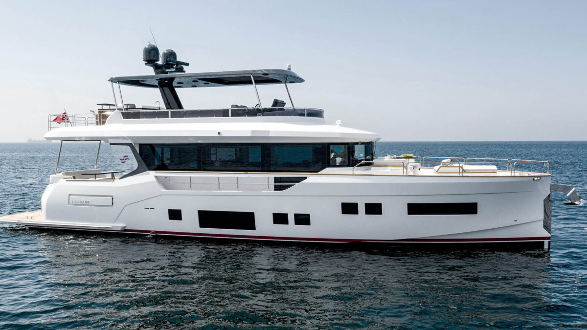 Sirena 68 Exterior 12