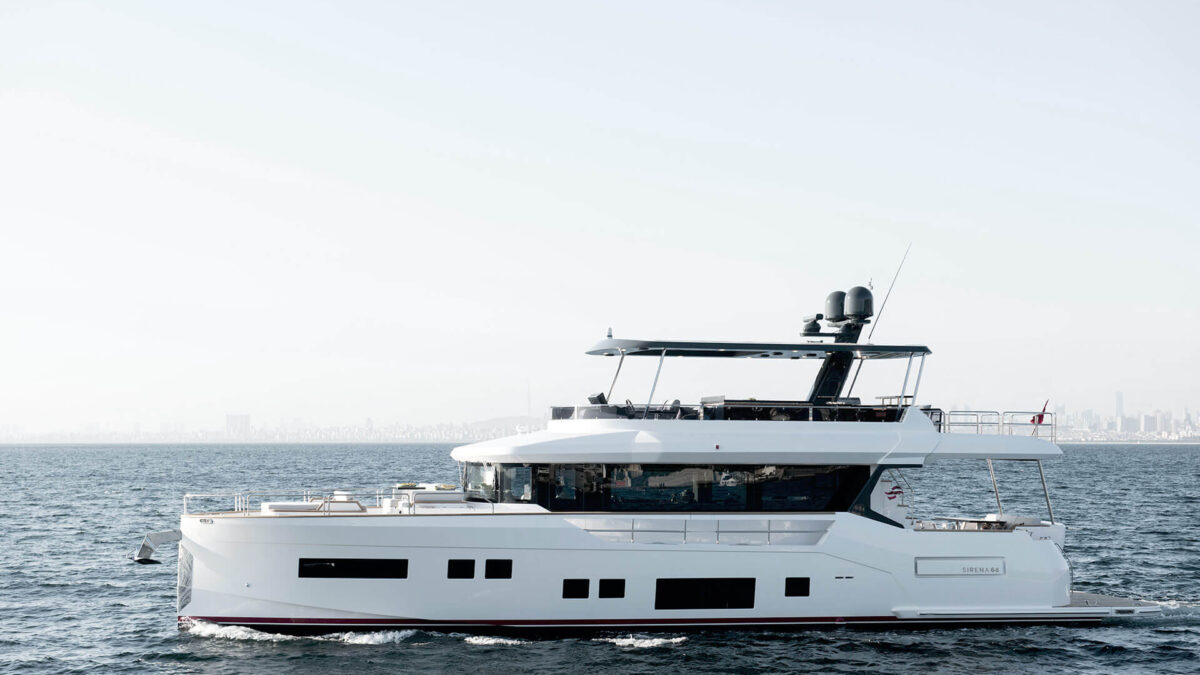 Sirena 68 Exterior 14