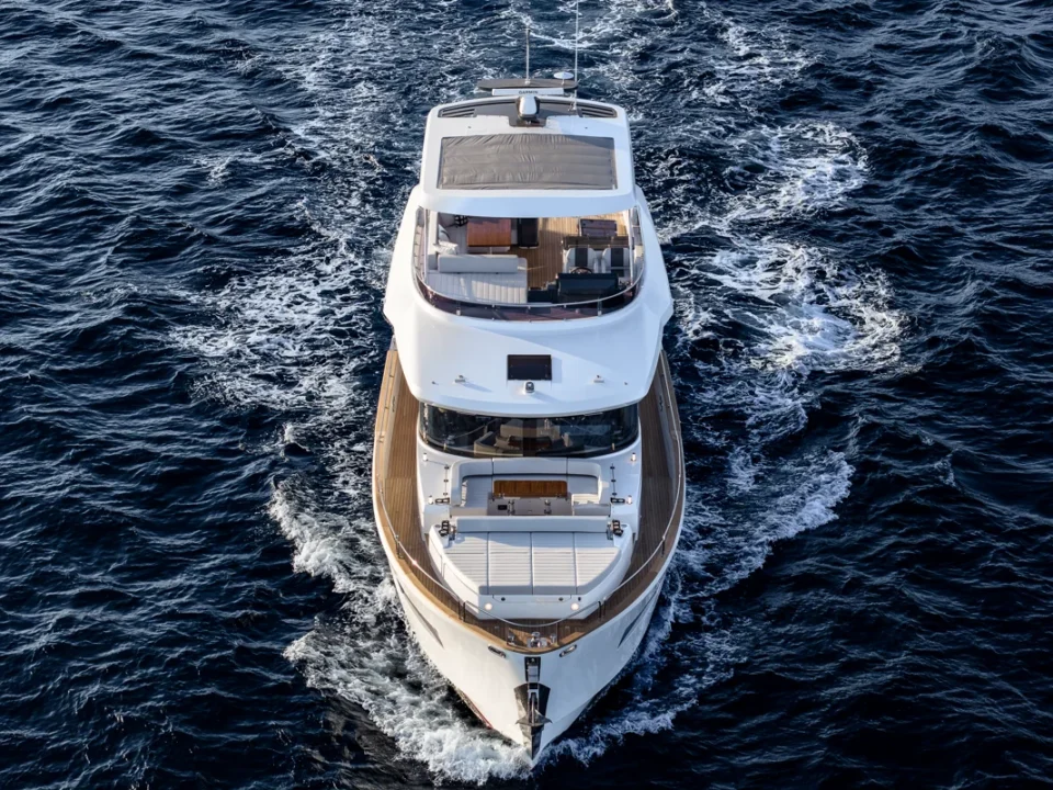 Sirena 60 Runnings 10 2 Luksus yacht på åbent hav