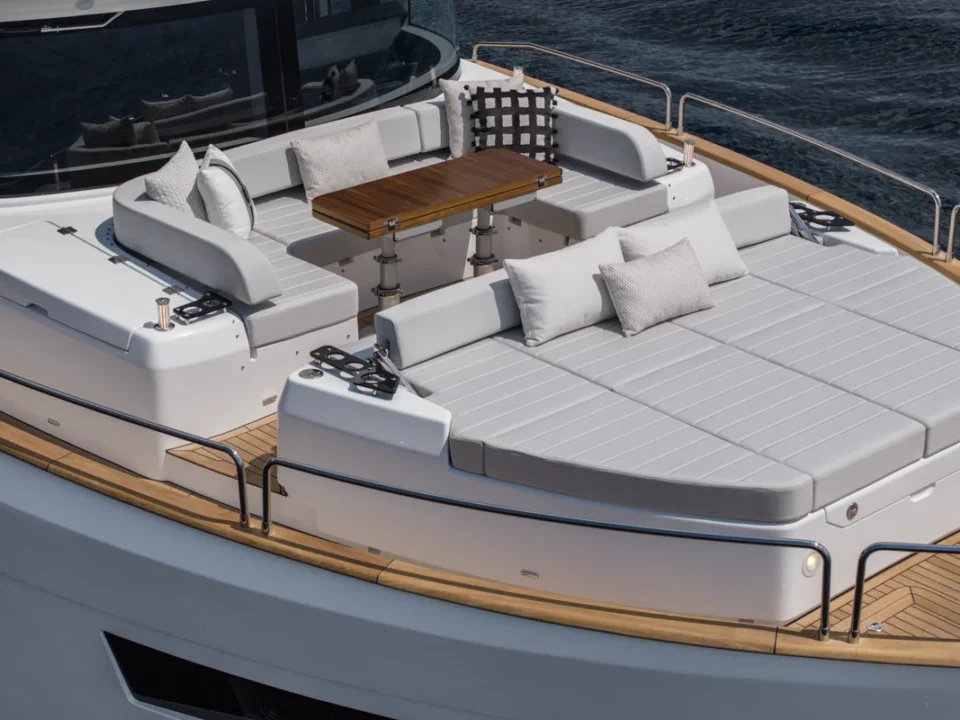 Sirena 60 Decks 21 32 EB 0210 D 1