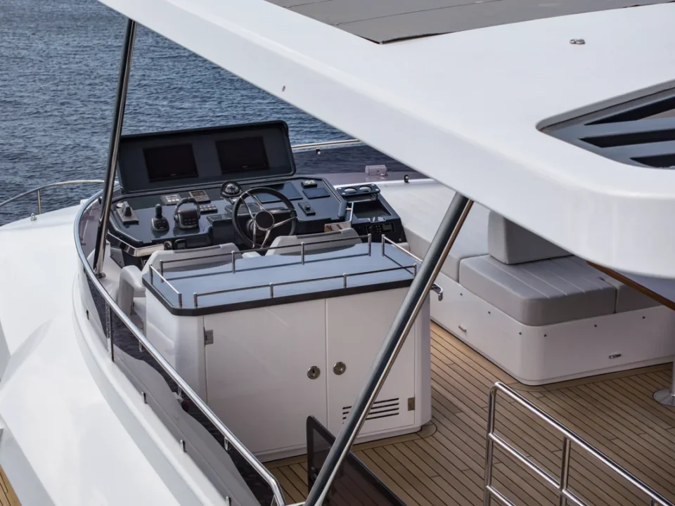 Sirena 60 Decks 17 39 EB 0233 D 1