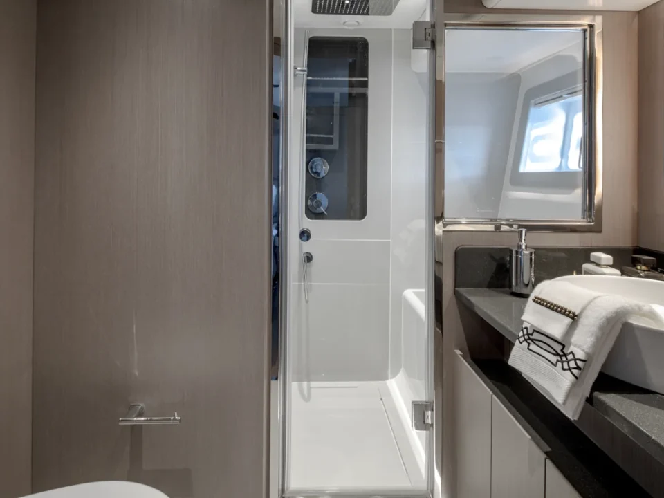 Sirena 60 Master Cabin 3 21 EB 9764 1