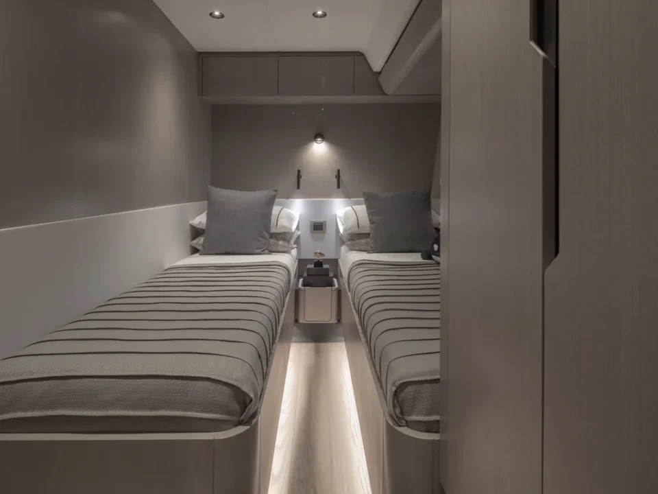 Sirena 60 Twin Cabin 2 50 EB 9817 1