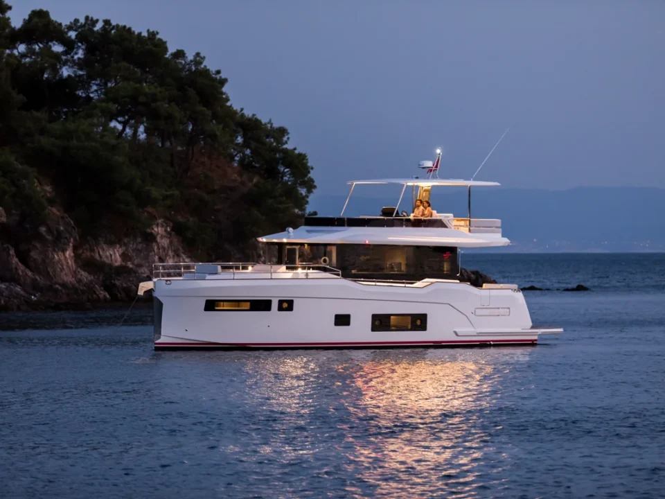 Sirena 48 Exterior