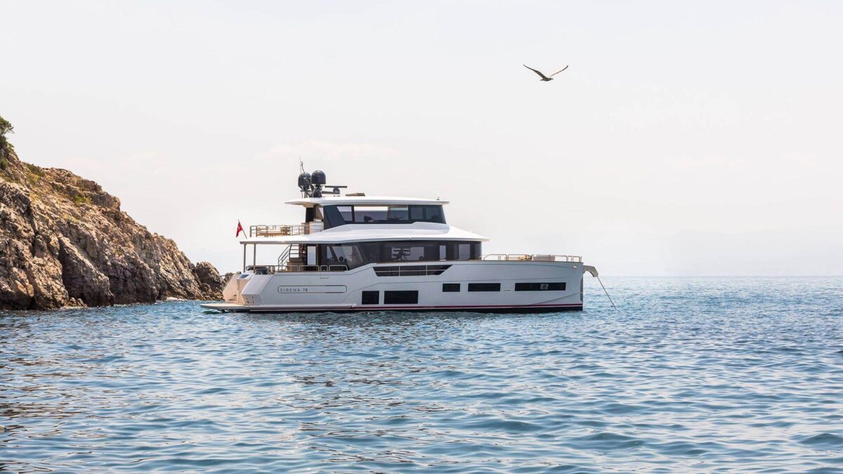 Sirena 78 Exterior 1